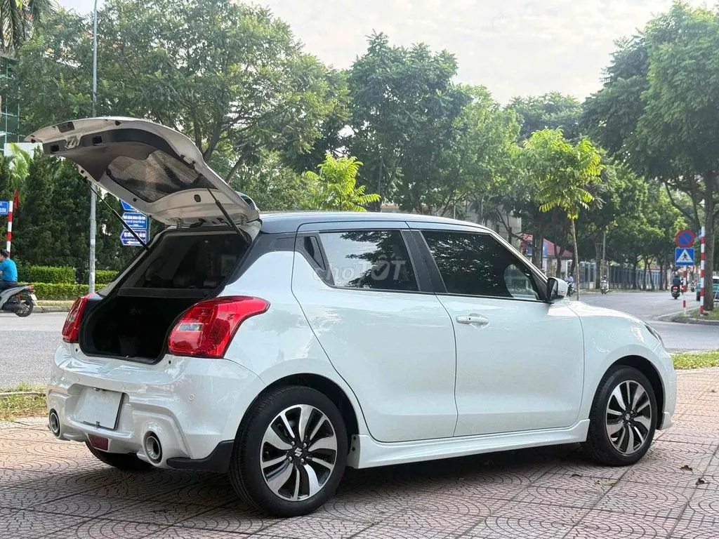 Suzuki Swift 2020 photo 5