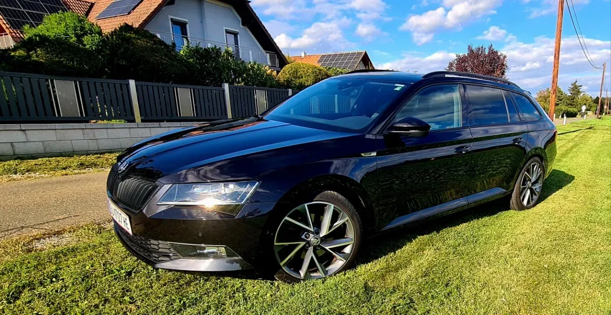Skoda Superb 2019 photo 2