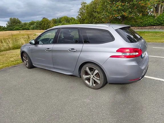 Peugeot 308 Sw 2016 photo 4