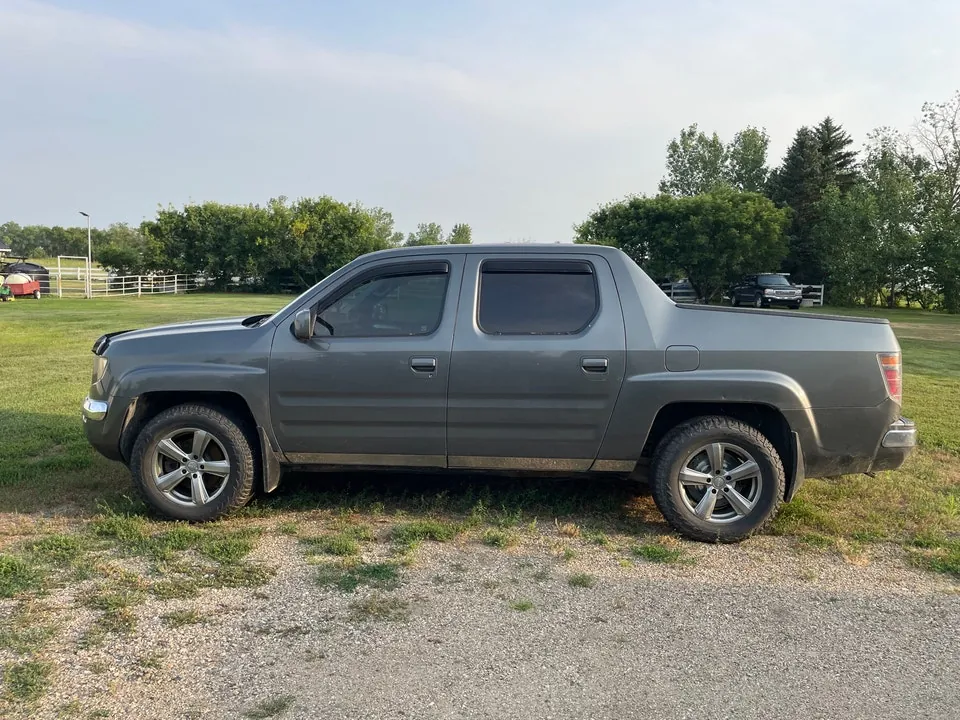Honda Ridgeline 2008 photo 2