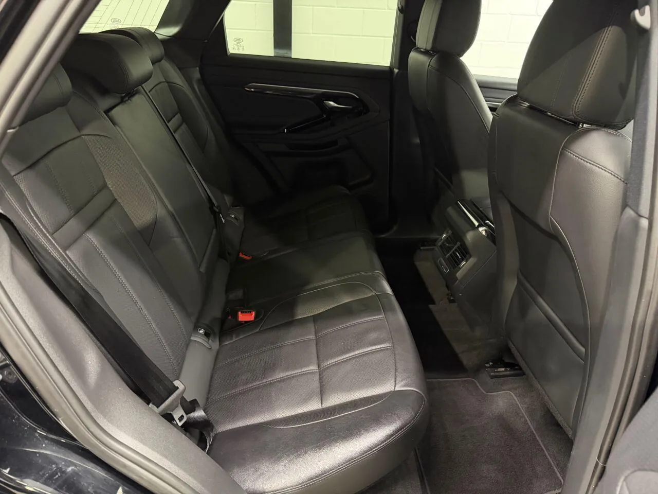 Land Rover Range Rover Evoque 2020 photo 5