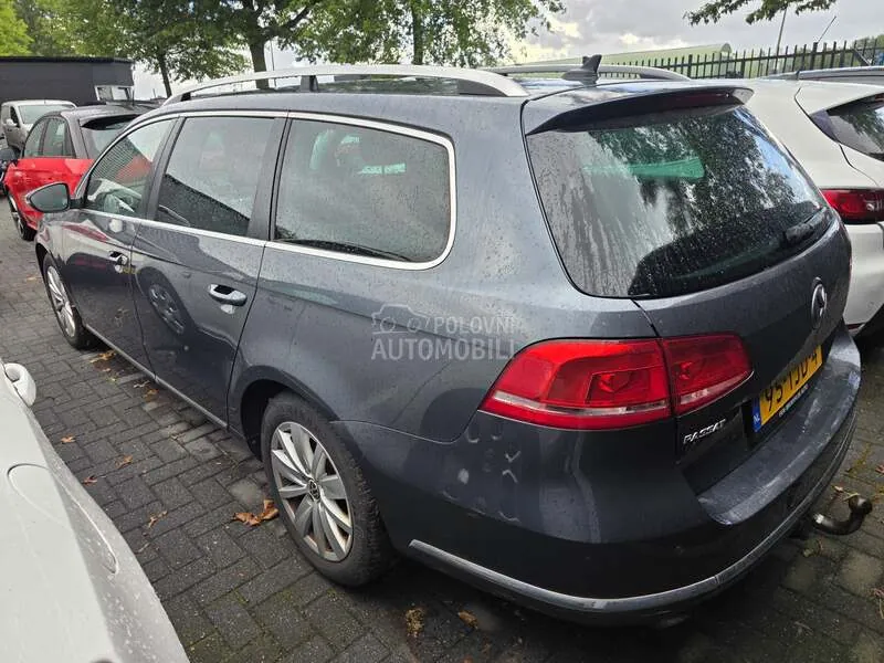 Volkswagen Passat B7 2012 photo 3