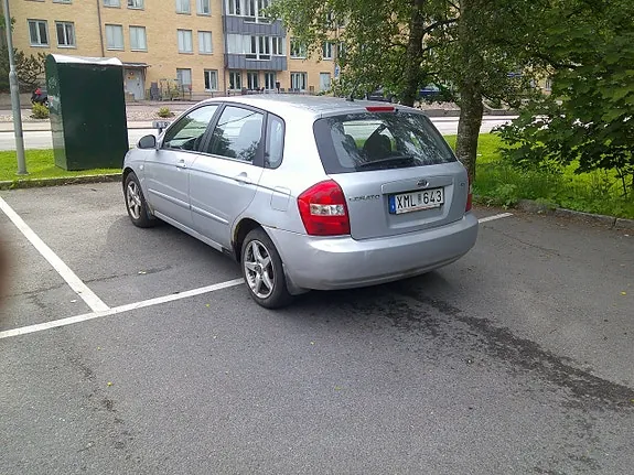 Kia Cerato 2006 photo 4