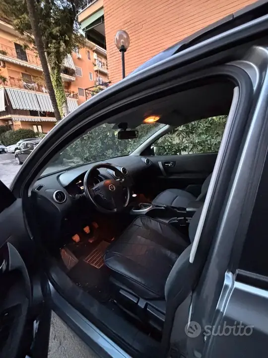 Nissan Qashqai 2011 photo 3