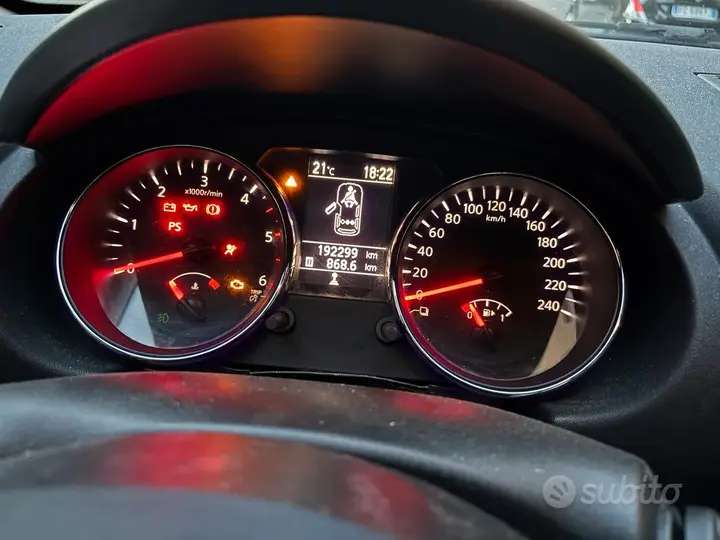 Nissan Qashqai 2011 photo 4