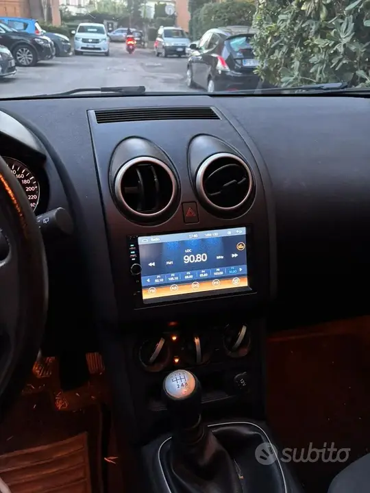 Nissan Qashqai 2011 photo 5