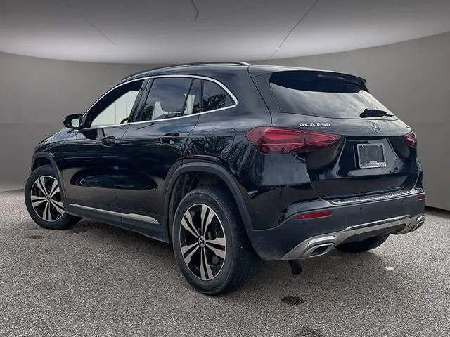 Mercedes-Benz Gla 2026 photo 5