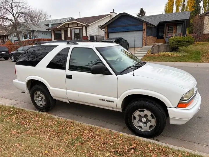 Chevrolet Blazer 2005 photo 3