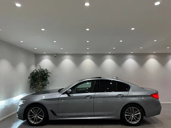 BMW 530I 2019 photo 4