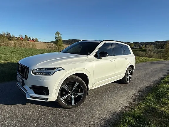 Volvo Xc90 2018 photo 2