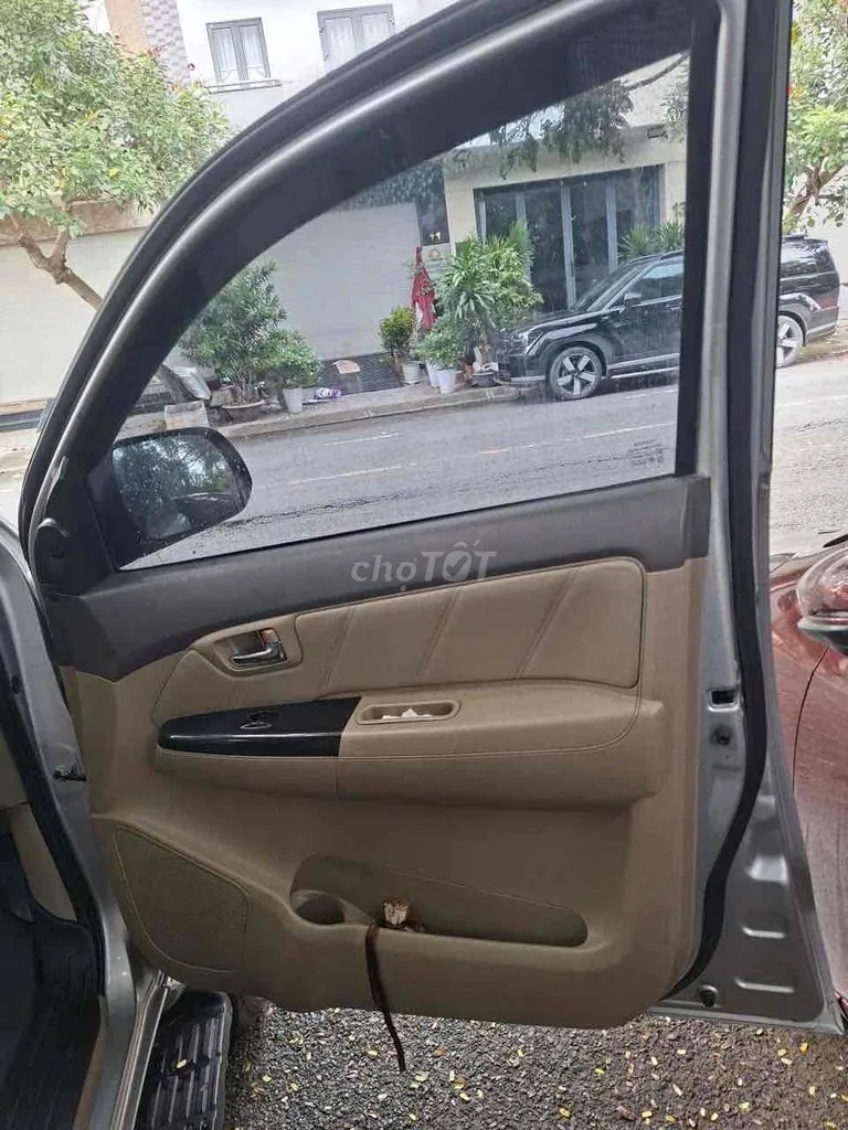 Toyota Fortuner 2013 photo 5