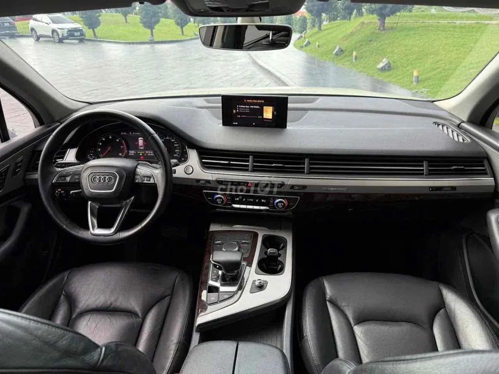 Audi Q7 2016 photo 4