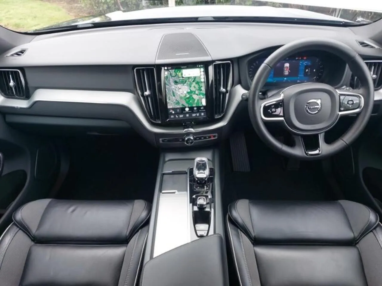 Volvo Xc60 2023 photo 3