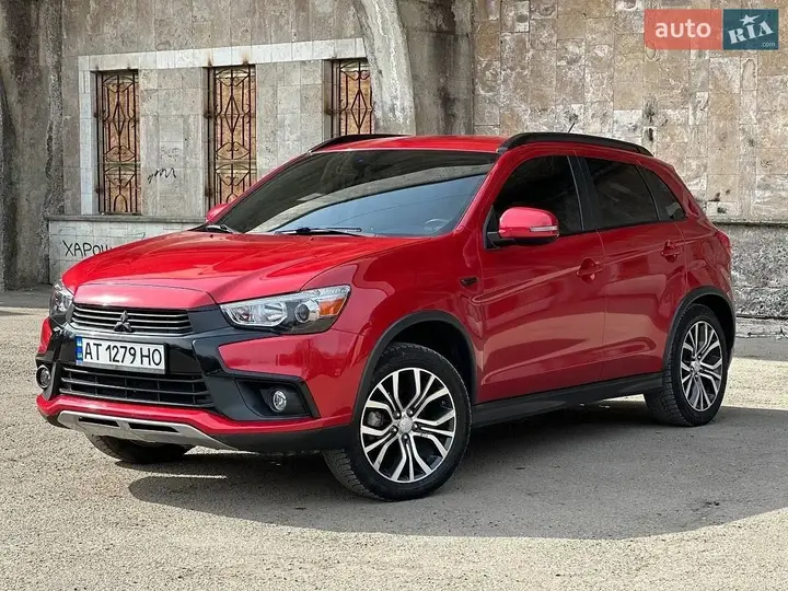 Mitsubishi Outlander 2016 photo 2