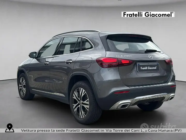 Mercedes-Benz Gla 2023 photo 4