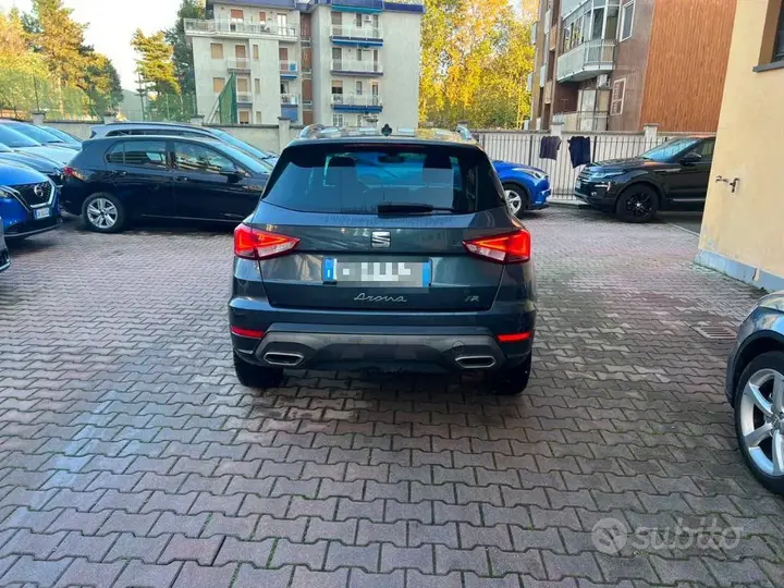 Seat Arona 2023 photo 4