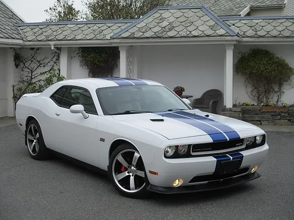 Dodge Challenger 2011 photo 3