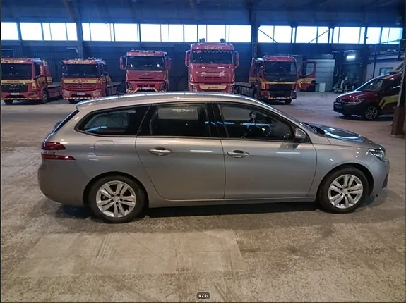 Peugeot 308 2019 photo 5