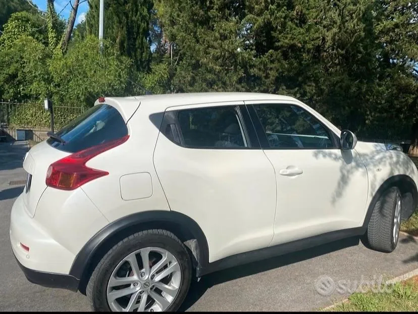 Nissan Juke 2014 photo 2