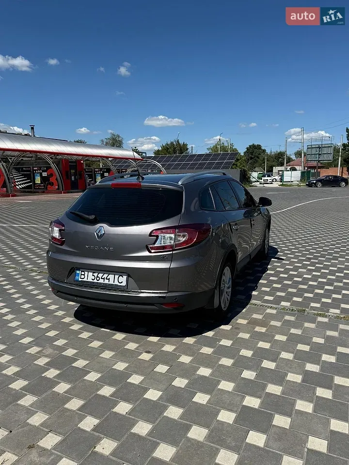 Renault Megane 2013 photo 4