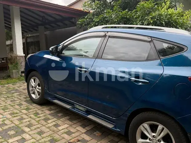 Hyundai Tucson 2011 photo 3