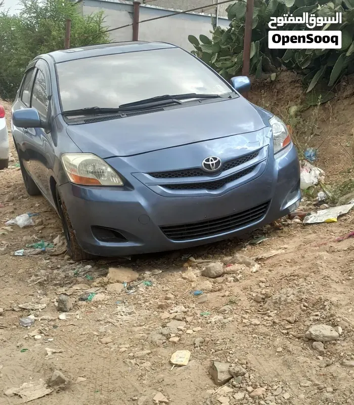Toyota Yaris 2008 photo 2
