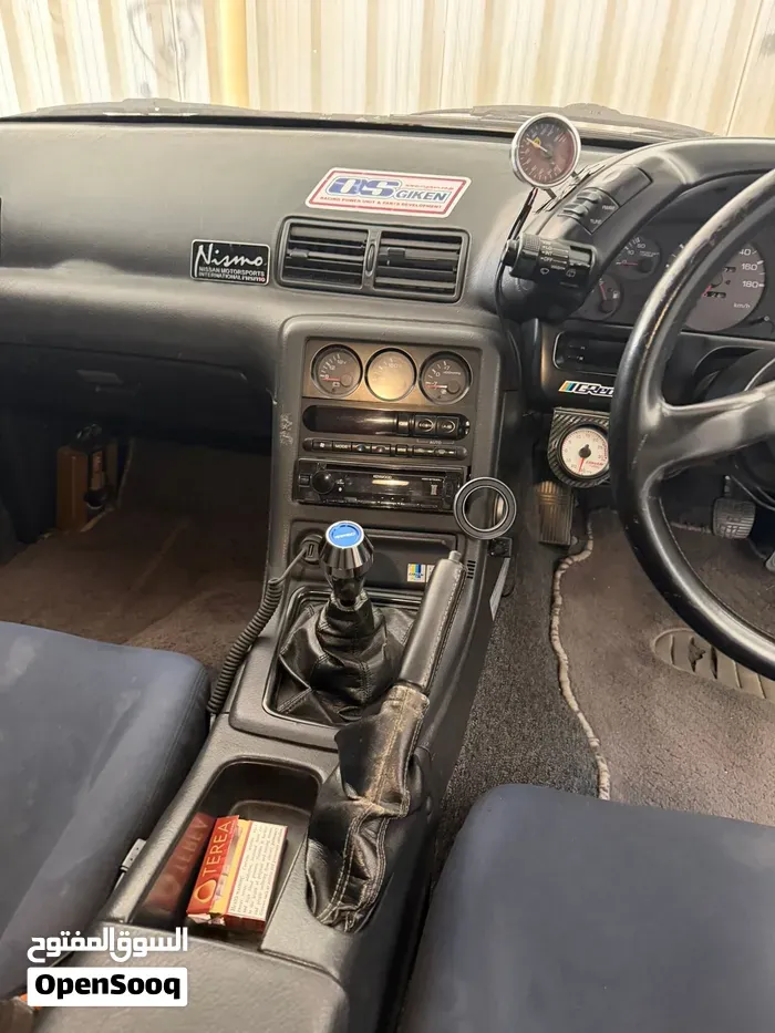 Nissan Gt-R 1991 photo 4
