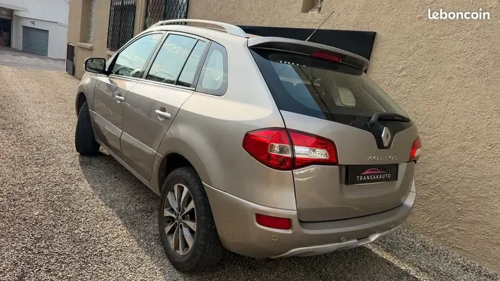 Renault Koleos 2012 photo 4