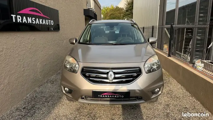 Renault Koleos 2012 photo 2