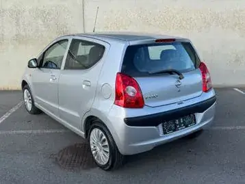 Nissan Pixo 2012 photo 4