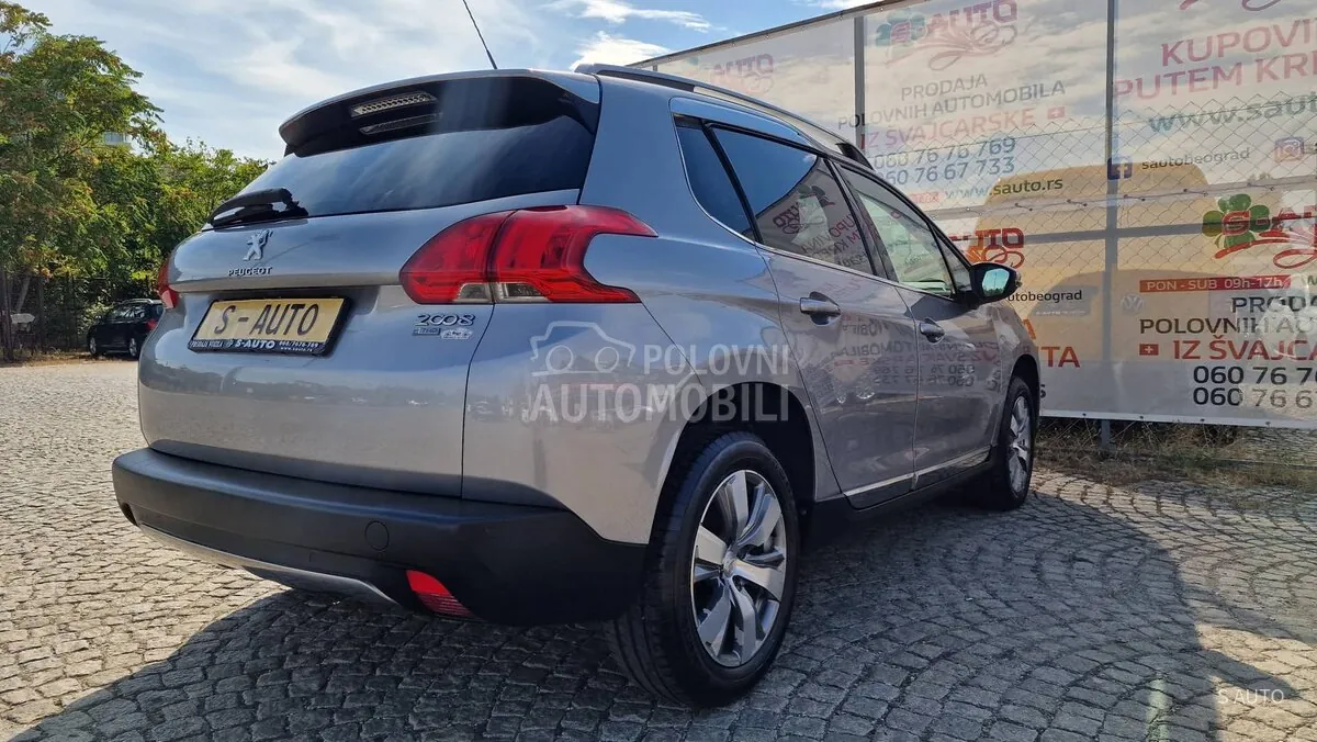 Peugeot 2008 2015 photo 5