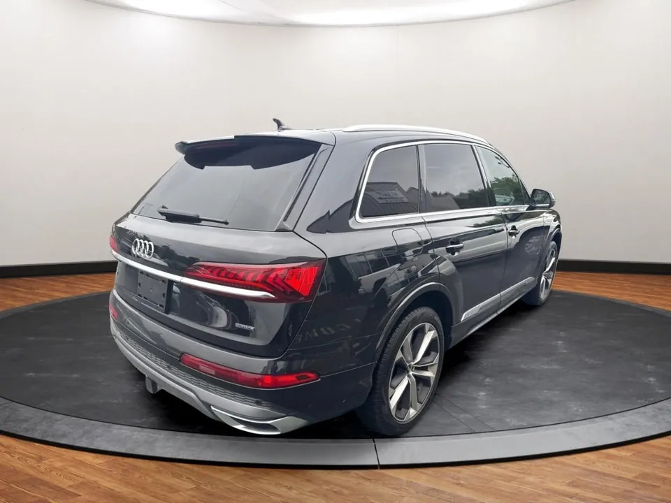 Audi Q7 2022 photo 5