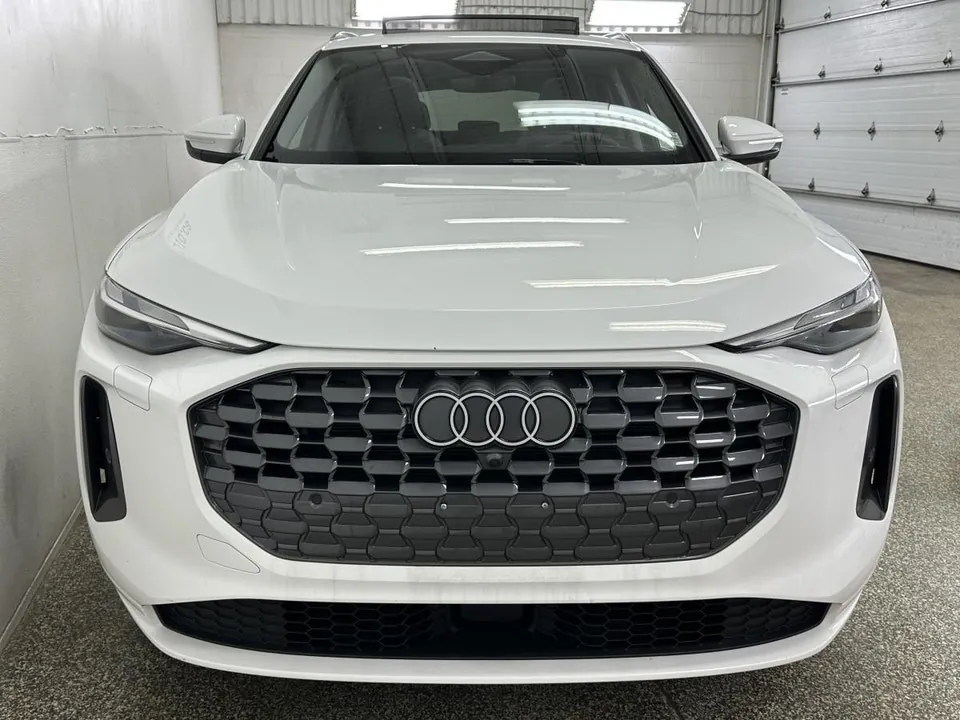 Audi Q5 2025 photo 2