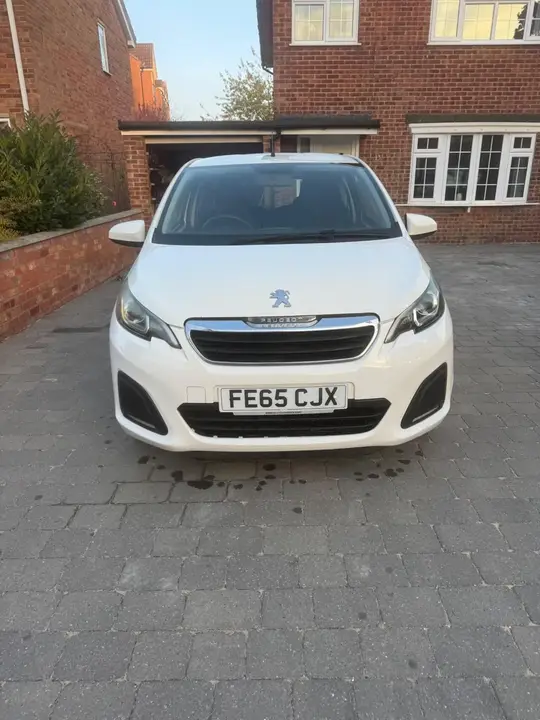 Peugeot 108 2015 photo 3