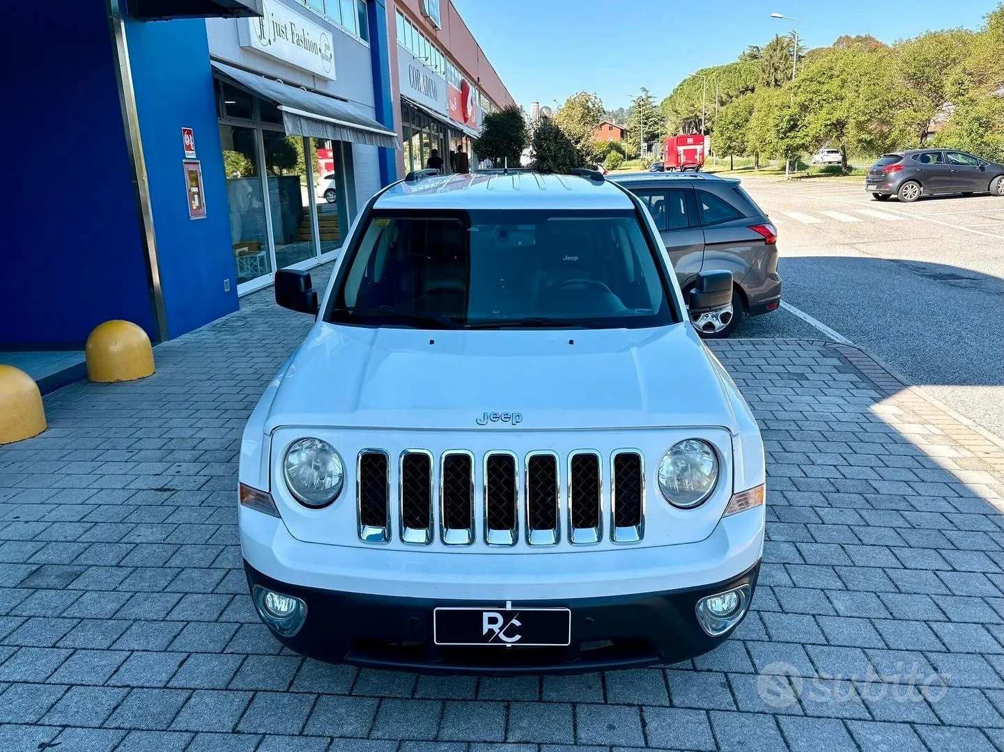 Jeep Patriot 2011 photo 2