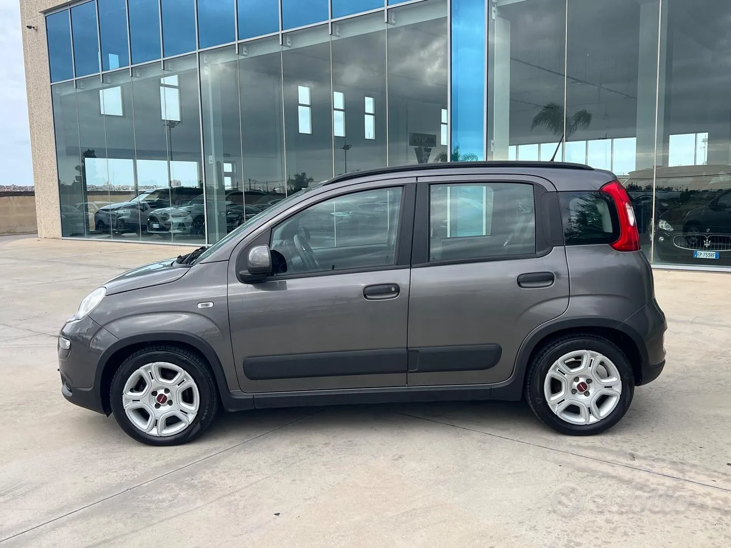 Fiat Panda 2023 photo 2