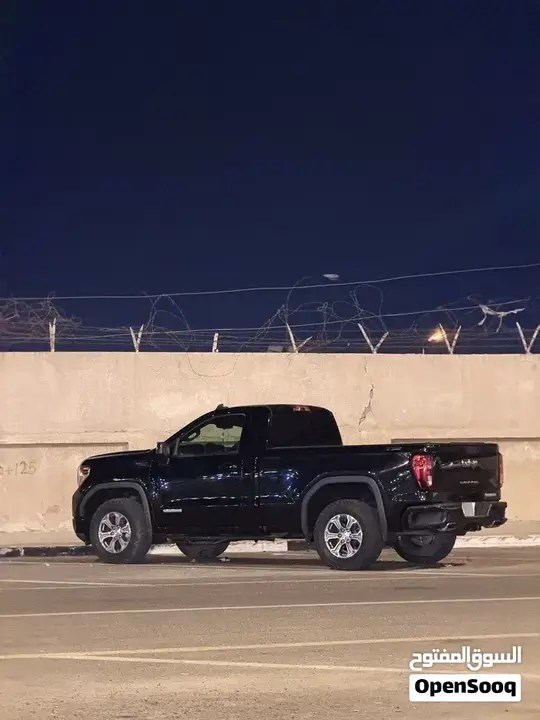 GMC Sierra 2022 photo 2