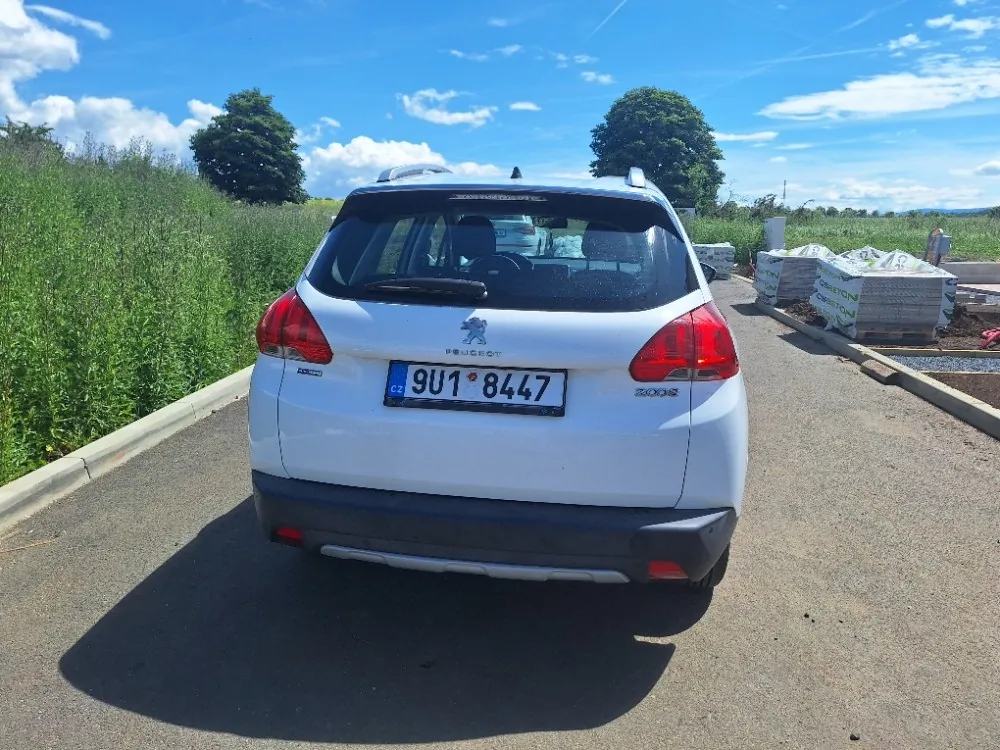 Peugeot 2008 2008 photo 4