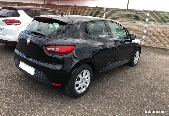 Renault Clio 2019 photo 3