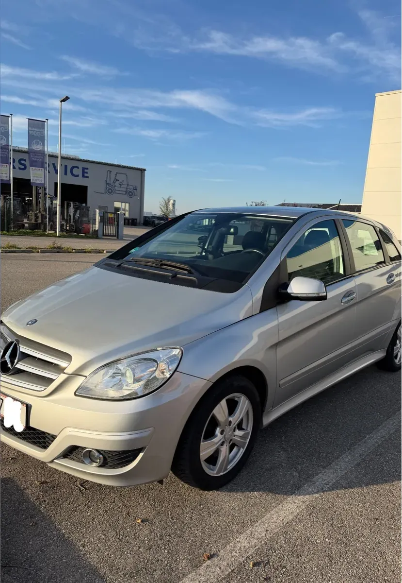 Mercedes-Benz B-Class