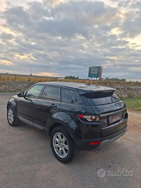 Land Rover Range Rover Evoque 2014 photo 4