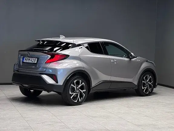 Toyota C-Hr 2021 photo 2