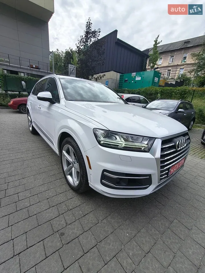Audi Q7 2019 photo 4