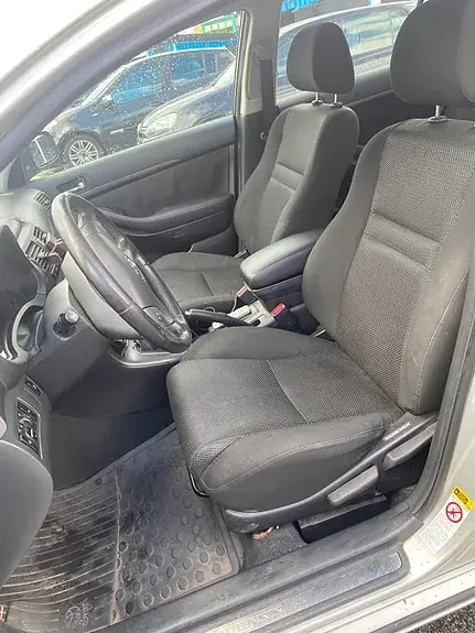 Toyota Avensis 2005 photo 5