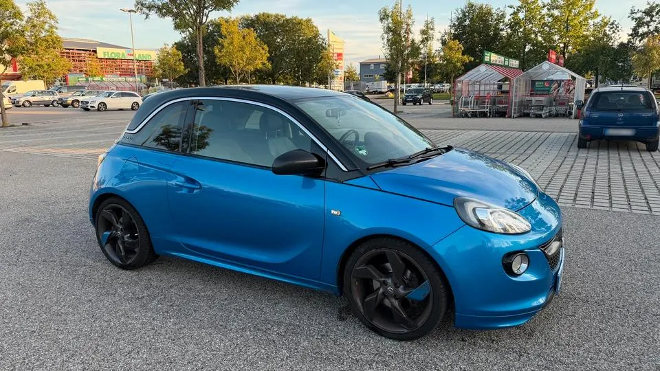 Opel Adam