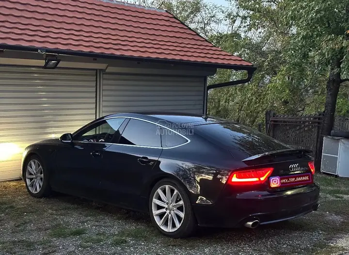 Audi A7 2012 photo 4