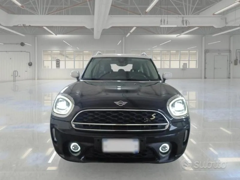 Mini Cooper Countryman 2021 photo 2