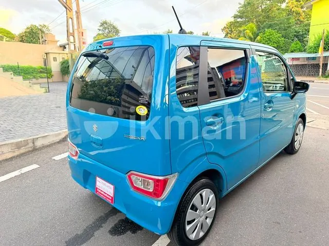 Suzuki Wagon R Fx 2024 photo 5