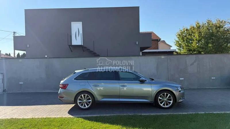 Skoda Superb 2016 photo 3