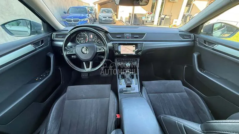 Skoda Superb 2016 photo 2